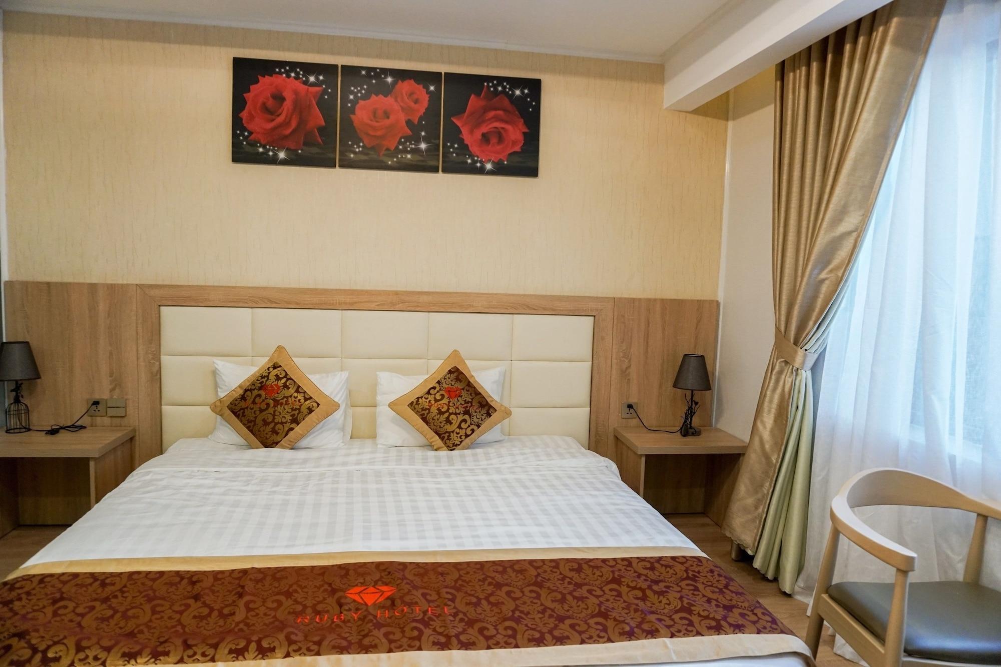 Ruby Hotel Дананг Екстериор снимка
